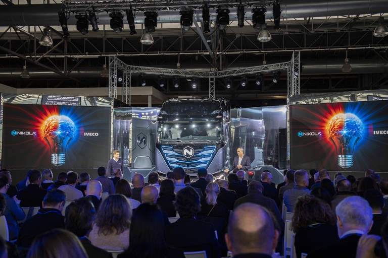 NIKOLA-IVECO-PRESS-CONFEREN