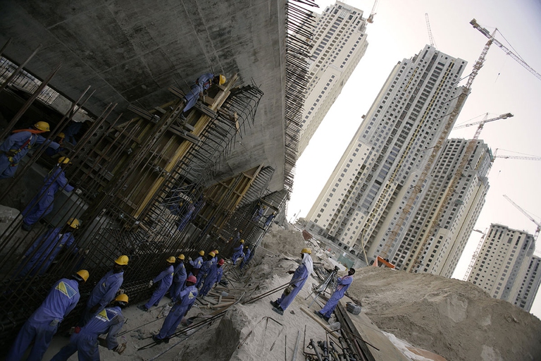 Dubai Expo 2020, lavoratori immigrati negli Emirati Arabi Uniti