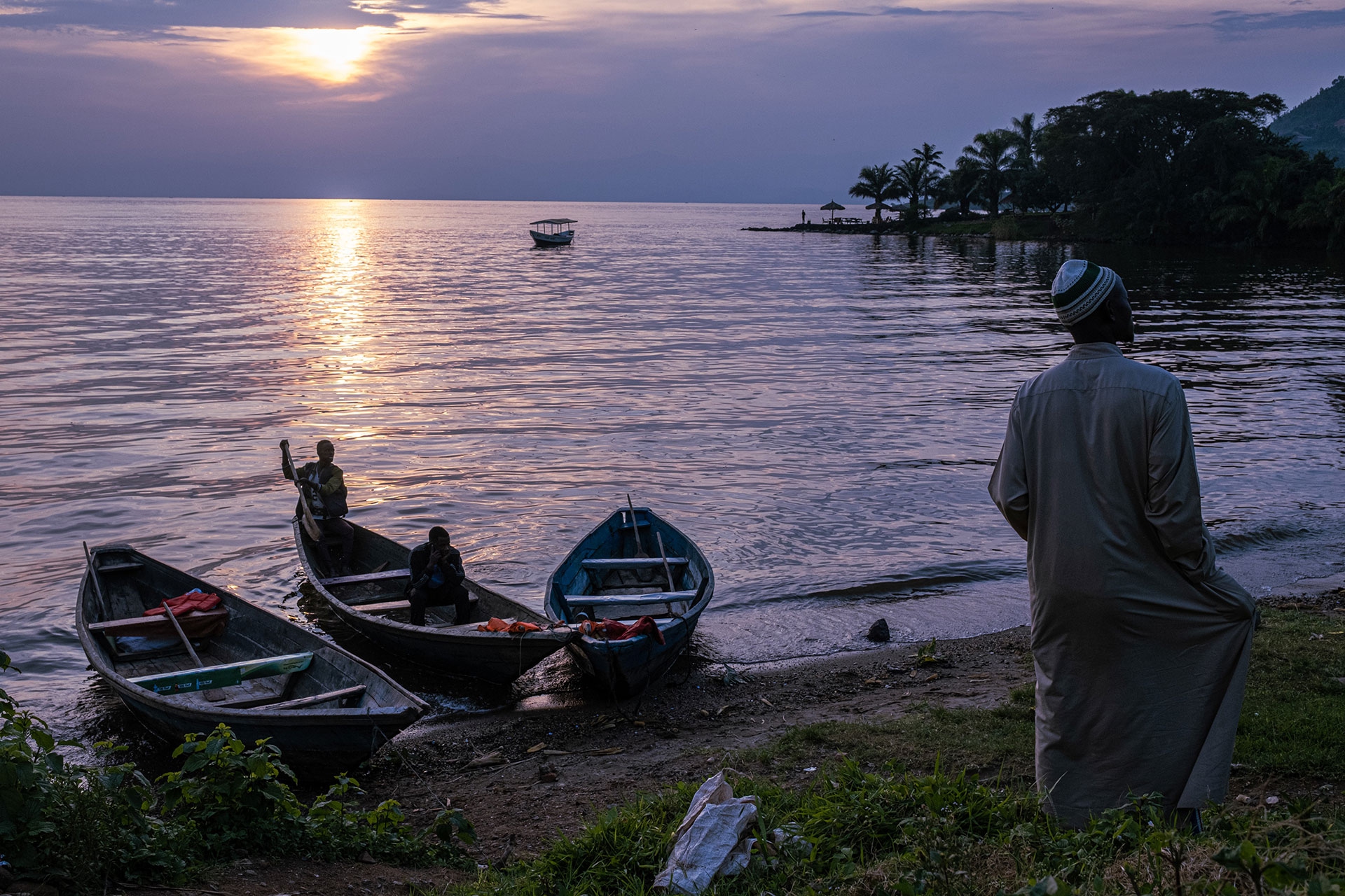 Lago Kivu al tramonto