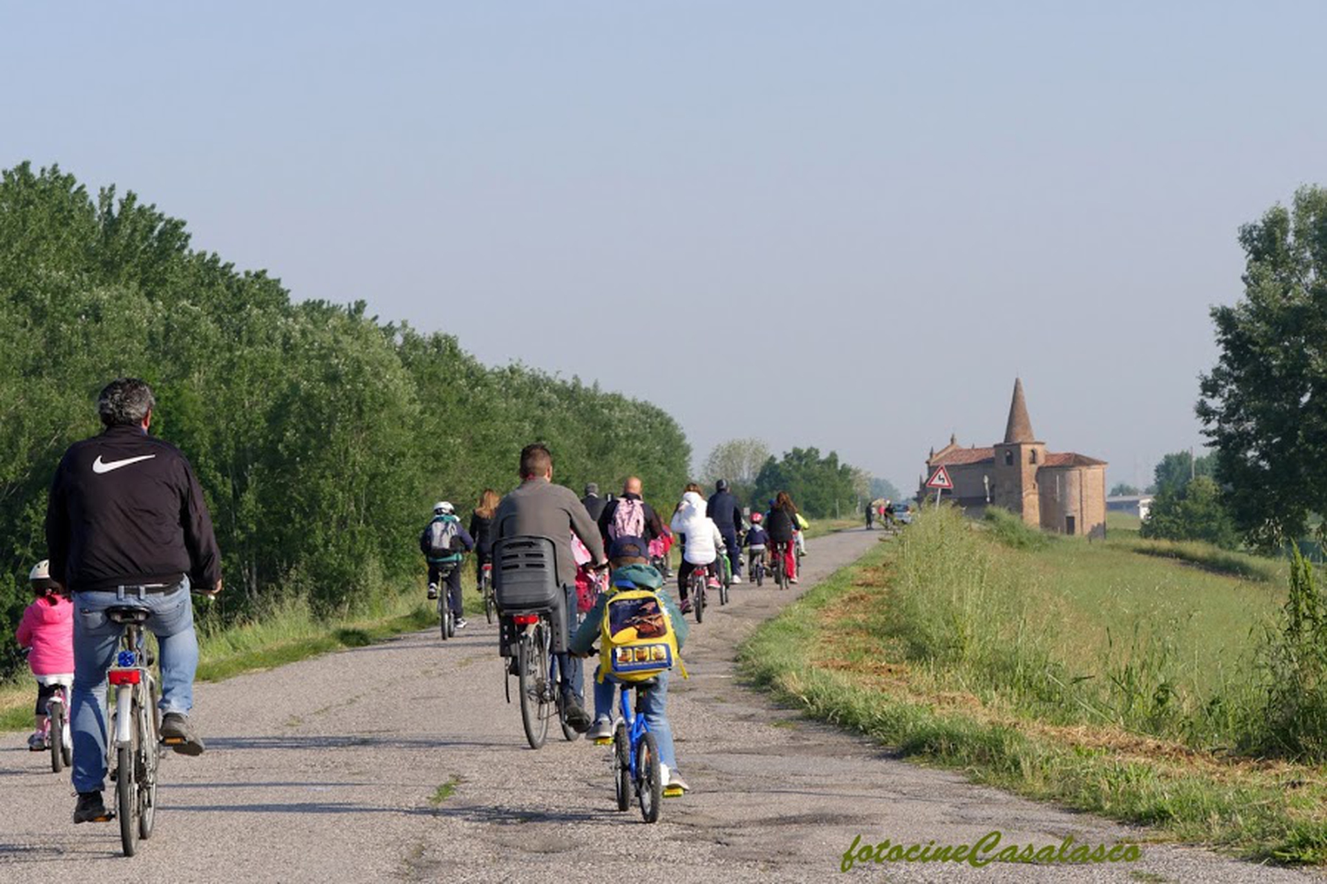 Casalmaggiore - Tutti in bici sulla tangenziale dei bambini