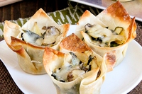 Cupcake lasagna with artichokes