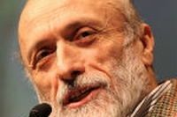 Carlo Petrini, la ricetta per uscire dalla crisi