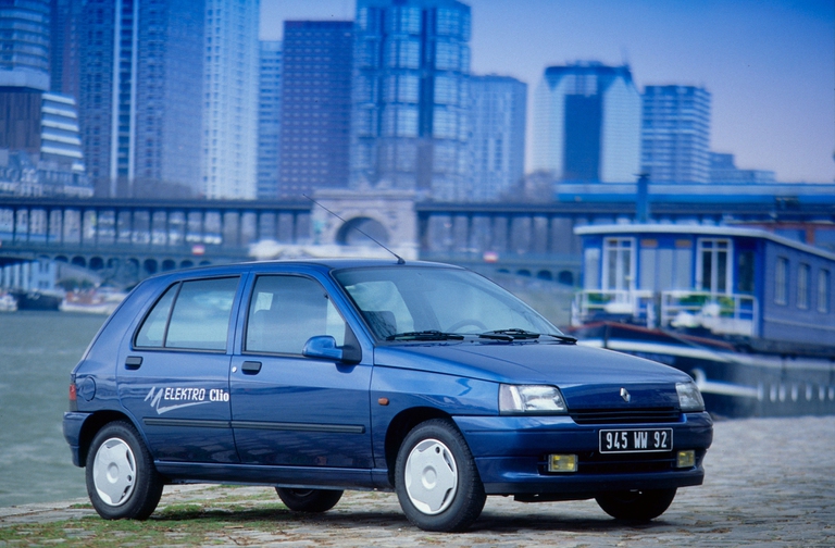 Ibrida e “circolare”: com'è cambiata l'ultima versione della Renault Clio