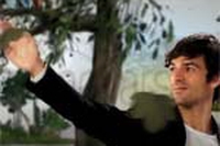 Luca Argentero per le oasi Wwf: via Twitter, sms o… di persona