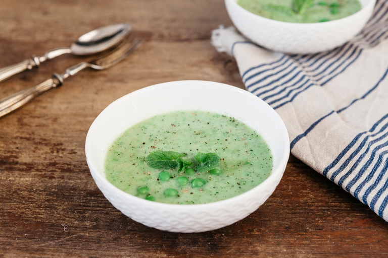 Gazpacho di piselli e menta