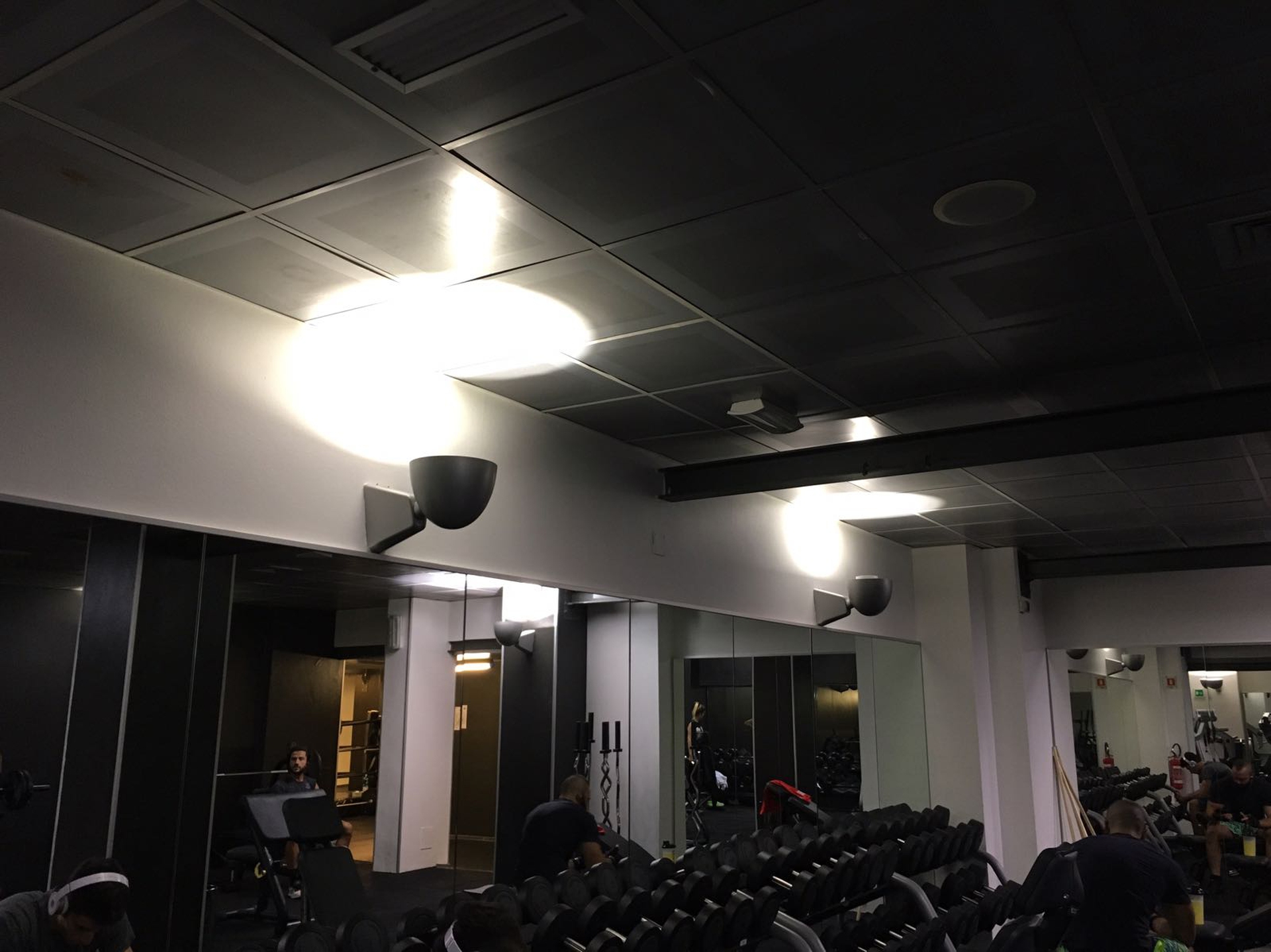 Virgin Cavour - Campane vs. soffitto con modulo LED