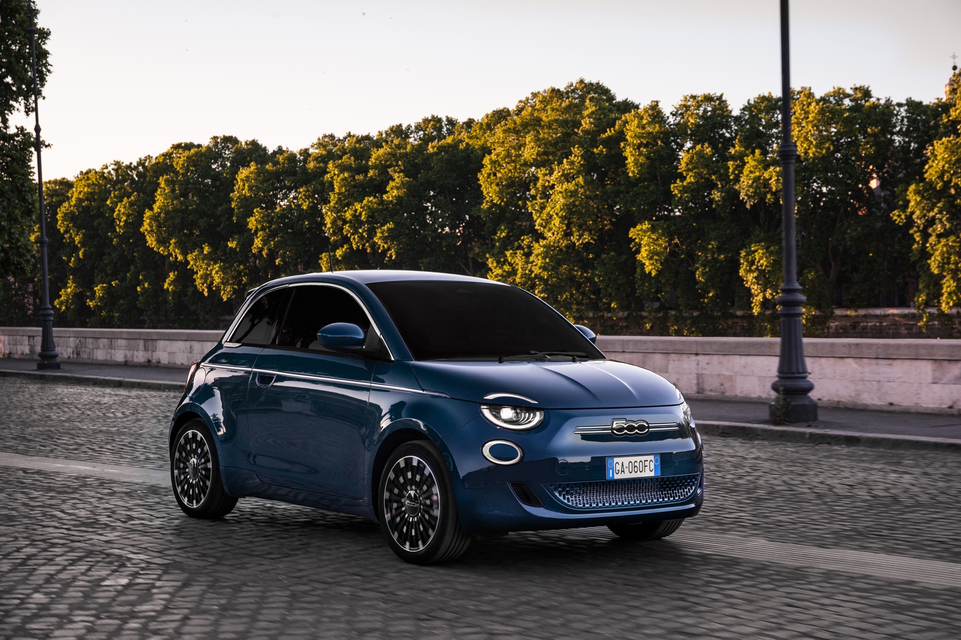 La nuova Fiat 500 elettrica