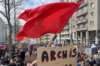 Pensioni, in Francia i sindacati non arretrano