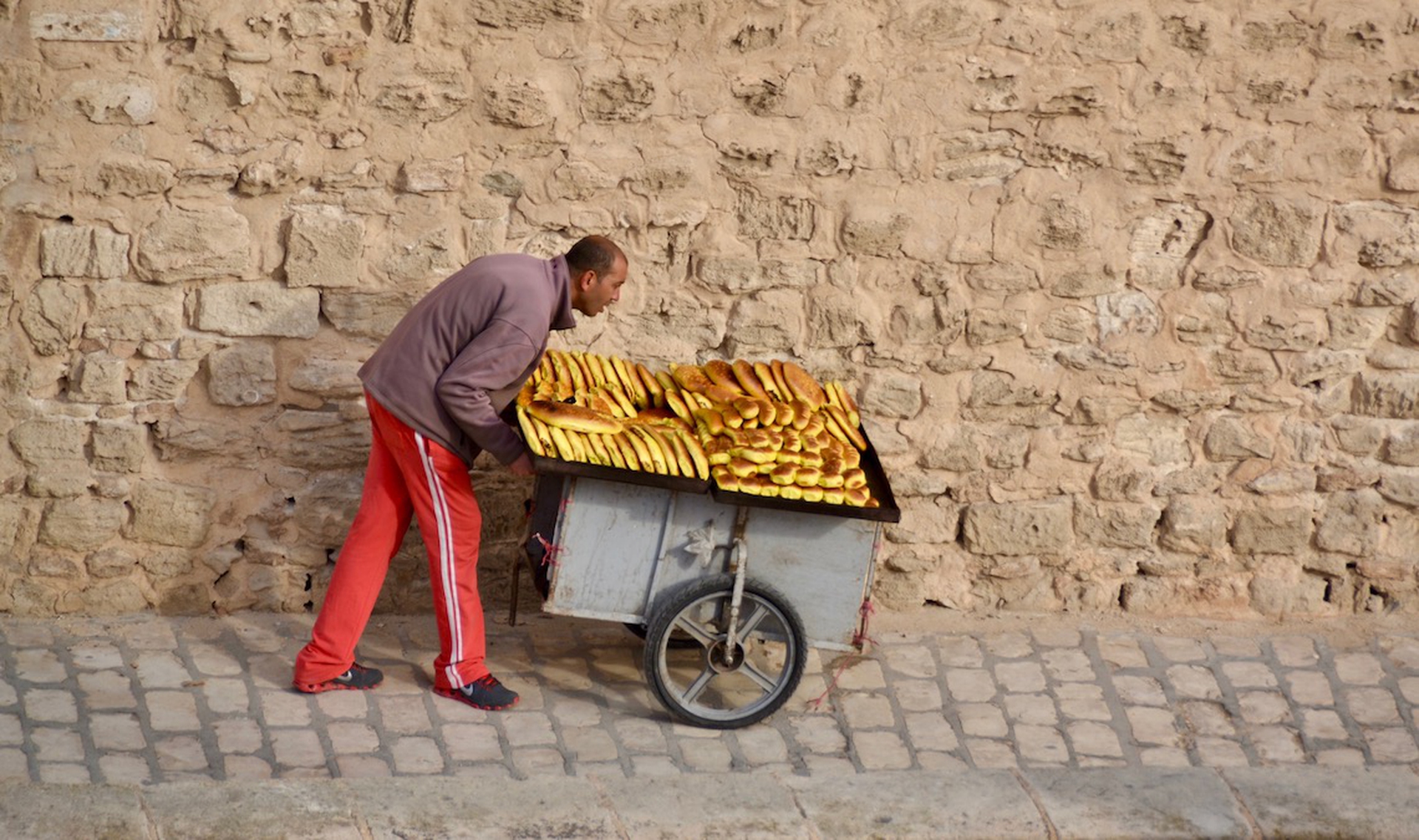 La Tunisia attraversata dalla crisi economica7_1