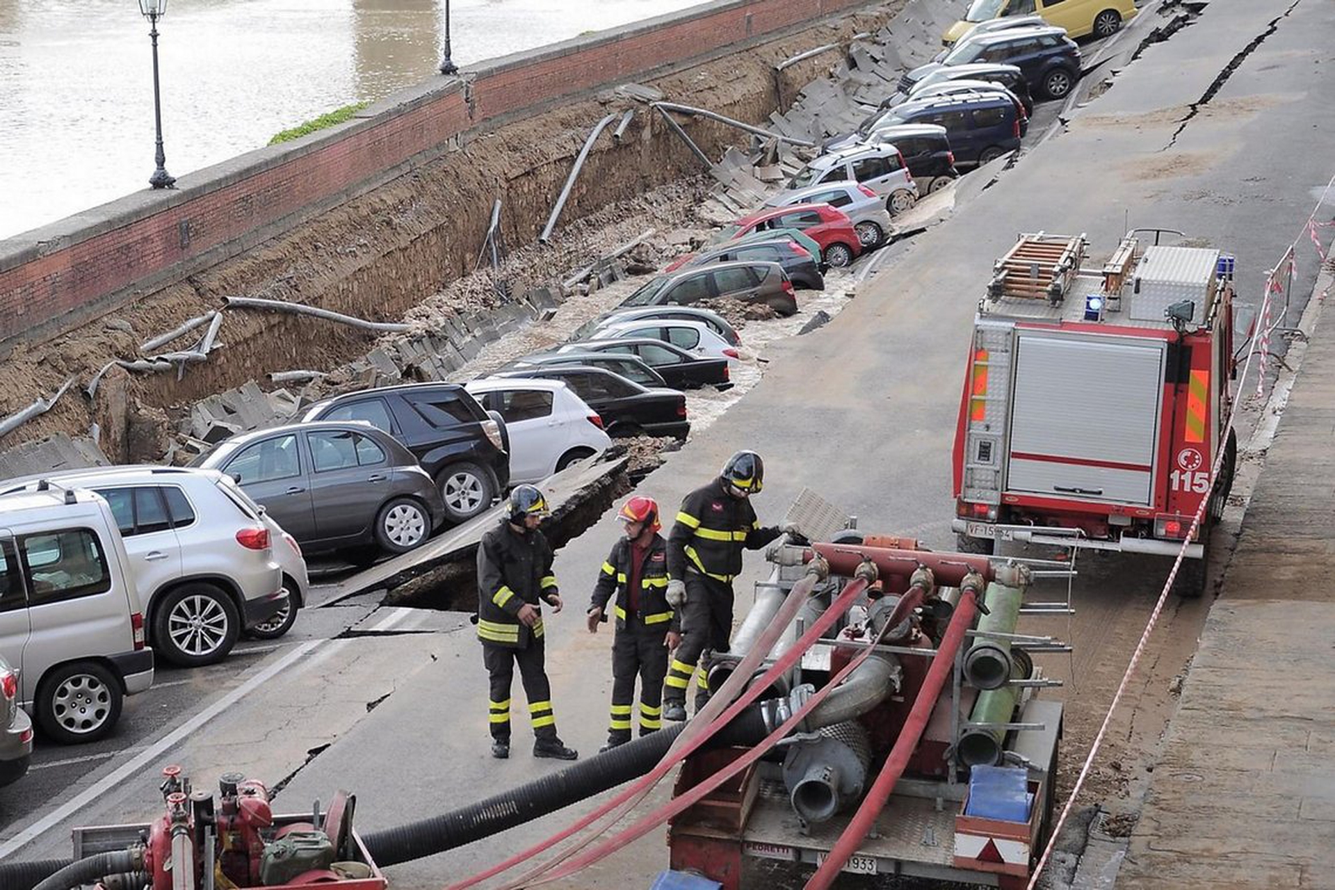 Firenze voragine_004