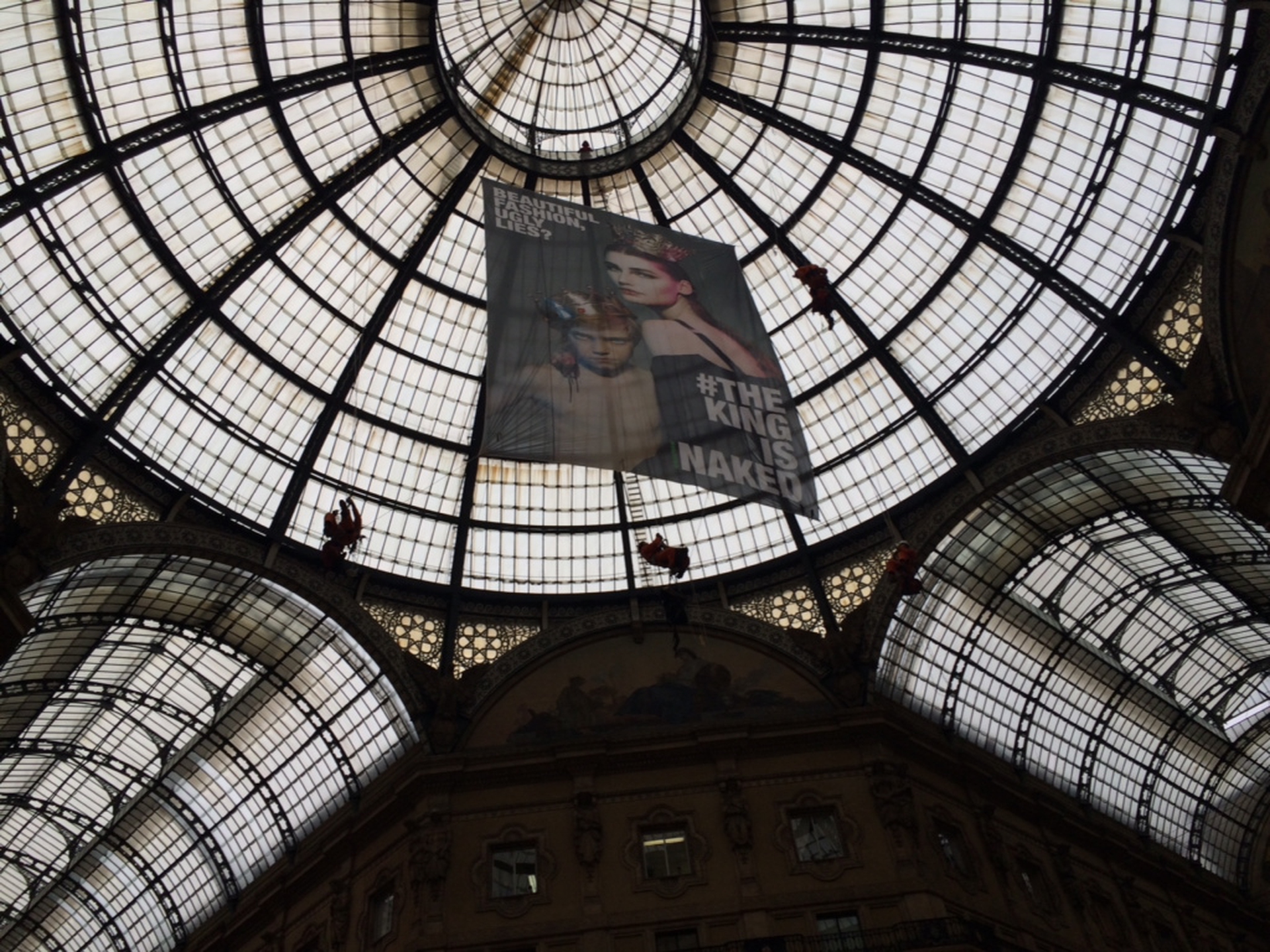 Greenpeace alla Social Media Week per presentare #TheKingIsNaked