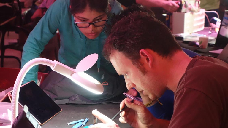 Repair Café at Ancienne Belgique, Brussels © Repair Together