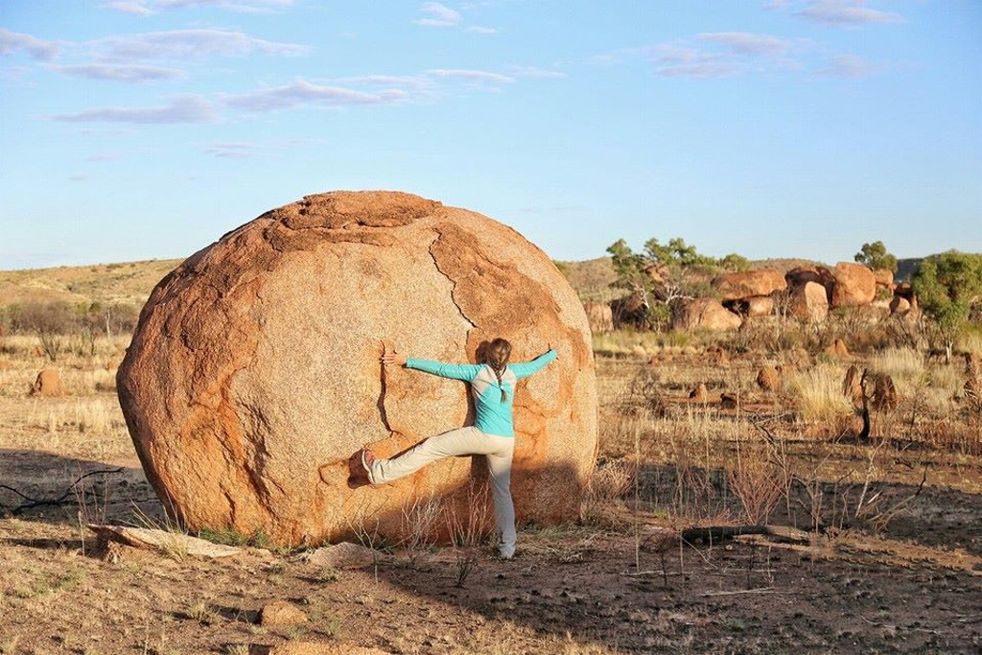 Karlu Karlu (Devil's Marbles)
