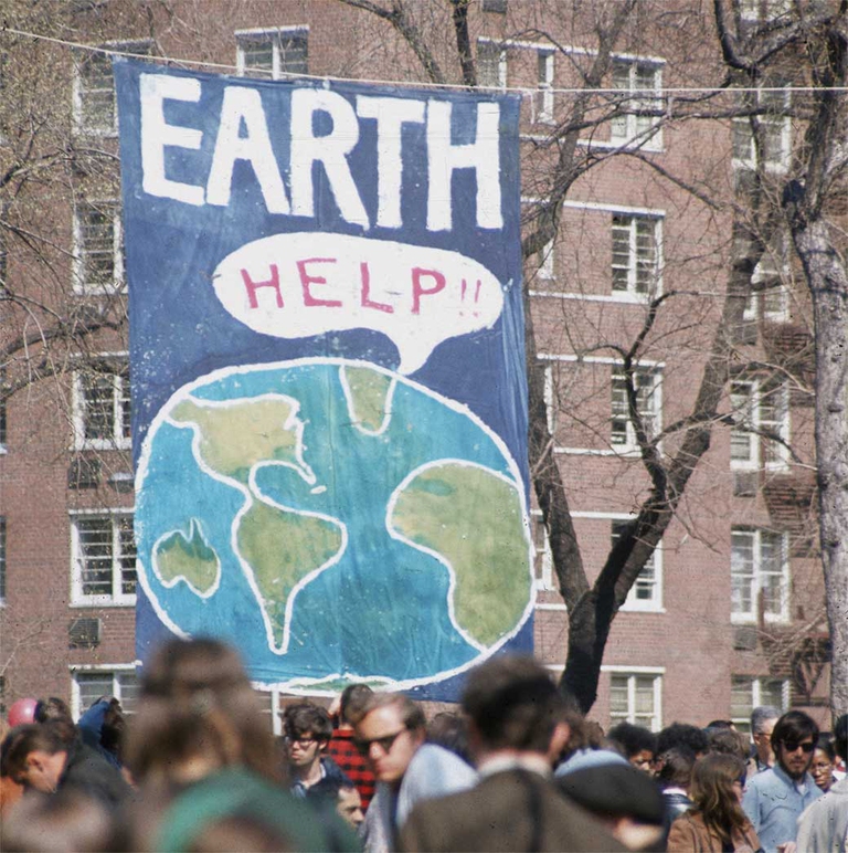Cartello all'Earth day del 1970