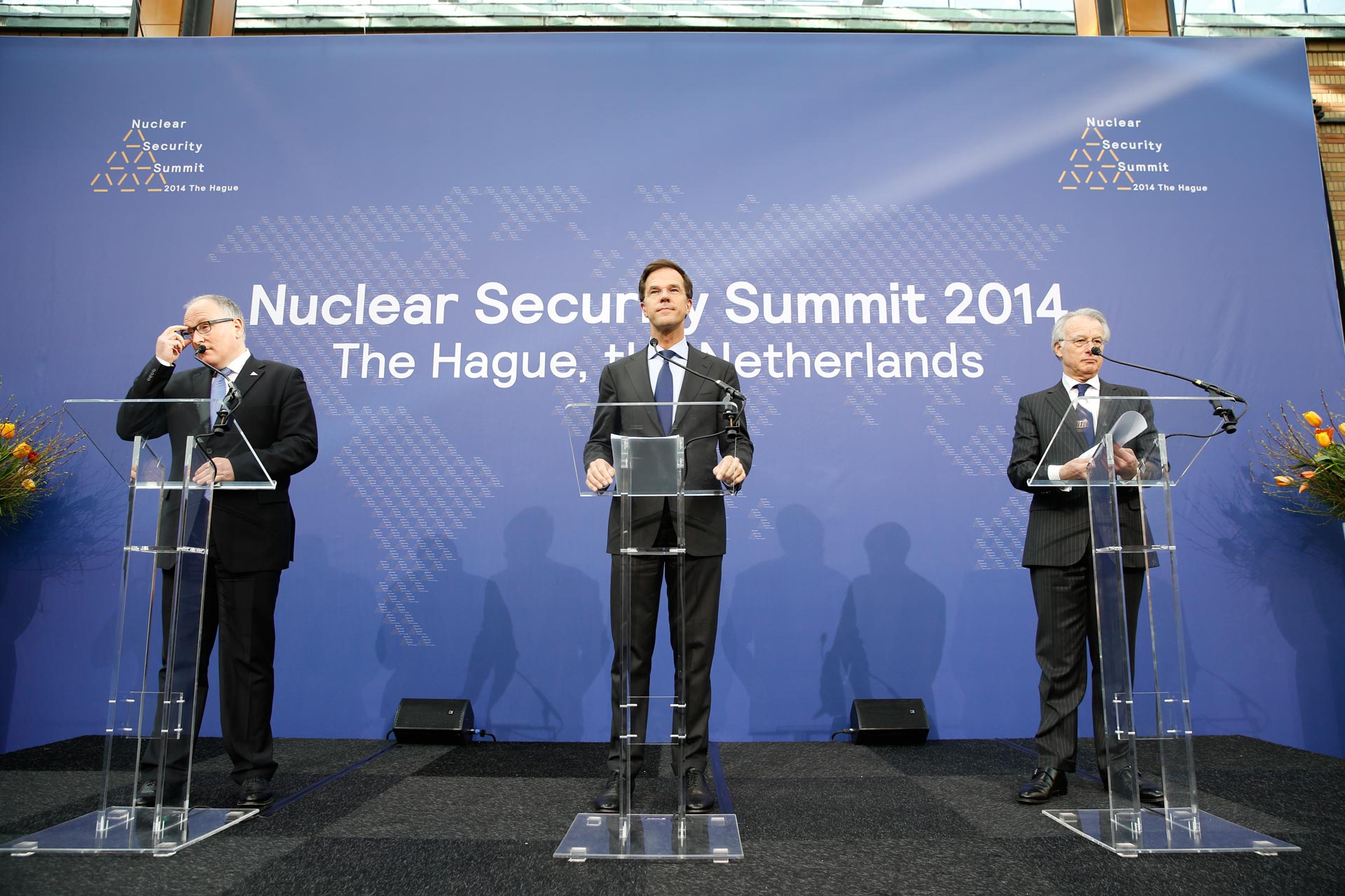 I leader mondiali si incontrano all'Aja per la sicurezza nucleare