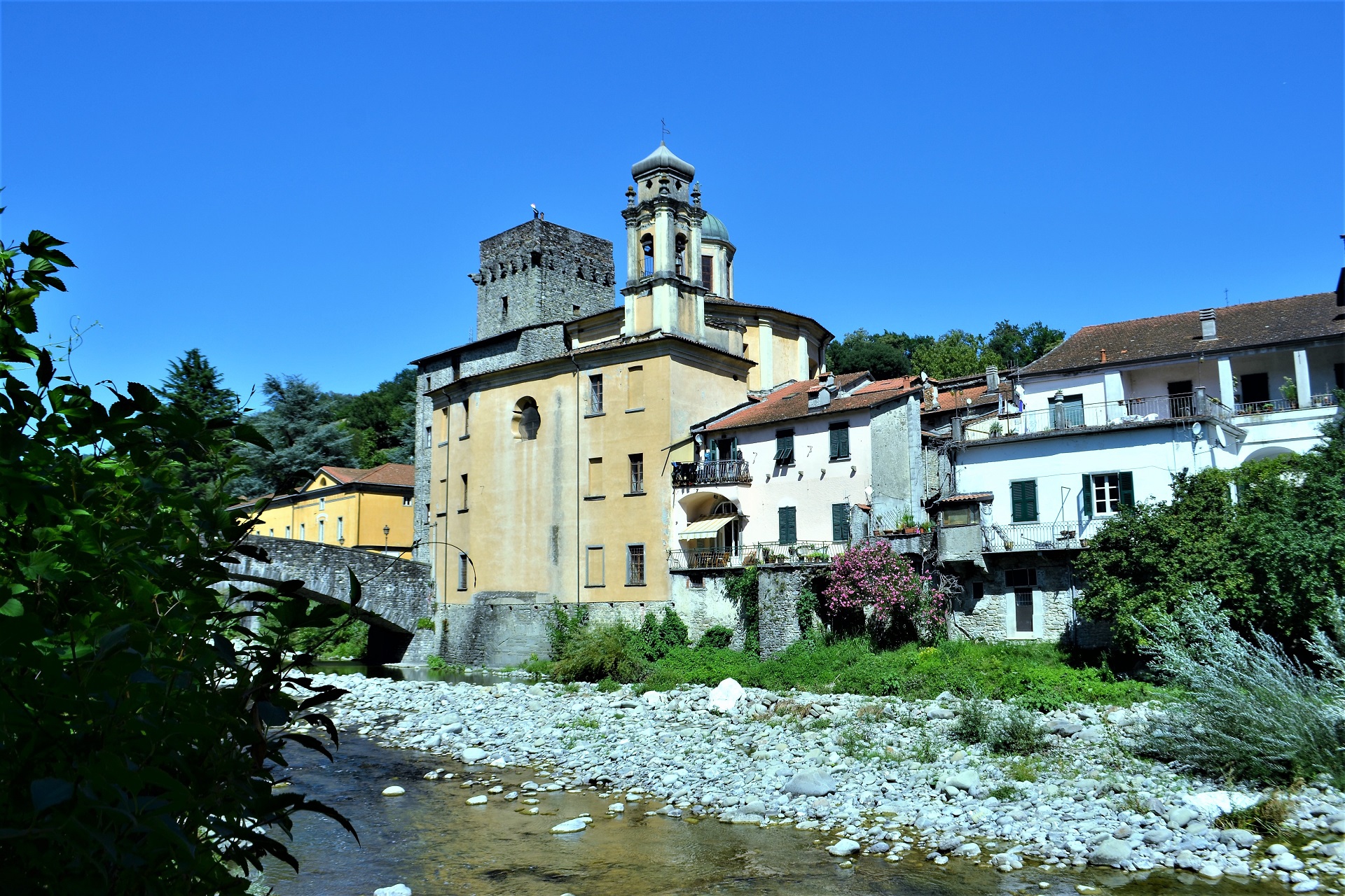 Pontremoli fiume Magra