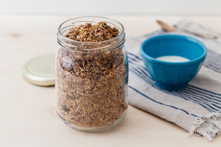 crunchy granola