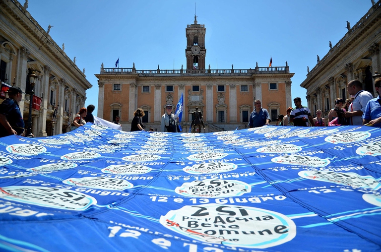 2011, una manifestazione pro referendum
