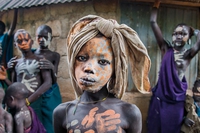 Il calendario 2019 di Survival celebra i 50 anni di lotte per i diritti dei popoli indigeni