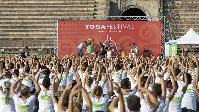 Quest'anno Yoga Day si svolgerà all'interno di Helthytude