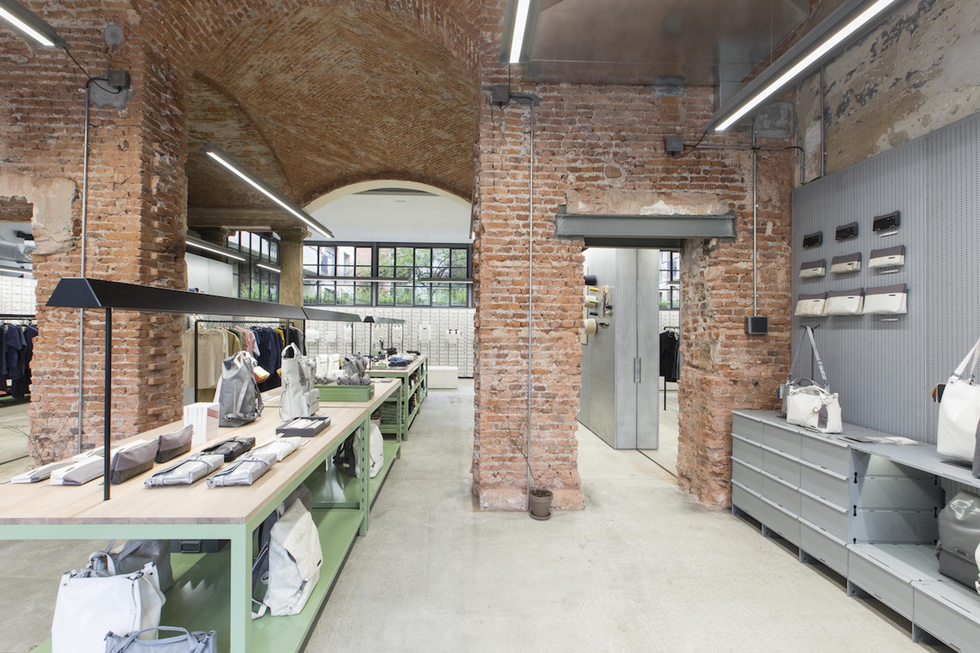 Il negozio Freitag a Milano