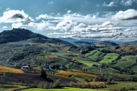 Oltrepò Pavese, la meta da riscoprire per un tour tra vigneti e morbide colline
