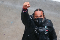 La storia di Lewis Hamilton ci insegna che nulla può impedirci di lottare per il Pianeta
