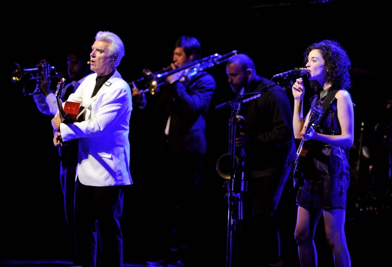 David Byrne e St. Vincent in concerto a Los Angeles
