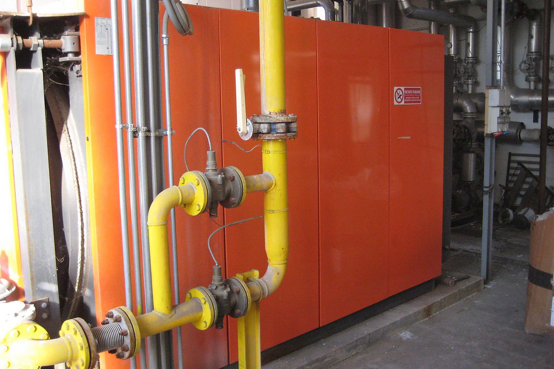 Le vecchie caldaie inquinano il triplo delle auto e alzano i livelli di PM10