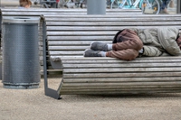 Nel 2023 in Italia sono morte almeno 415 persone senza dimora