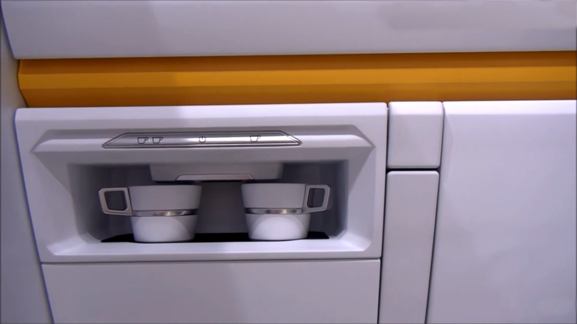 Macchina caffé nel Grand California