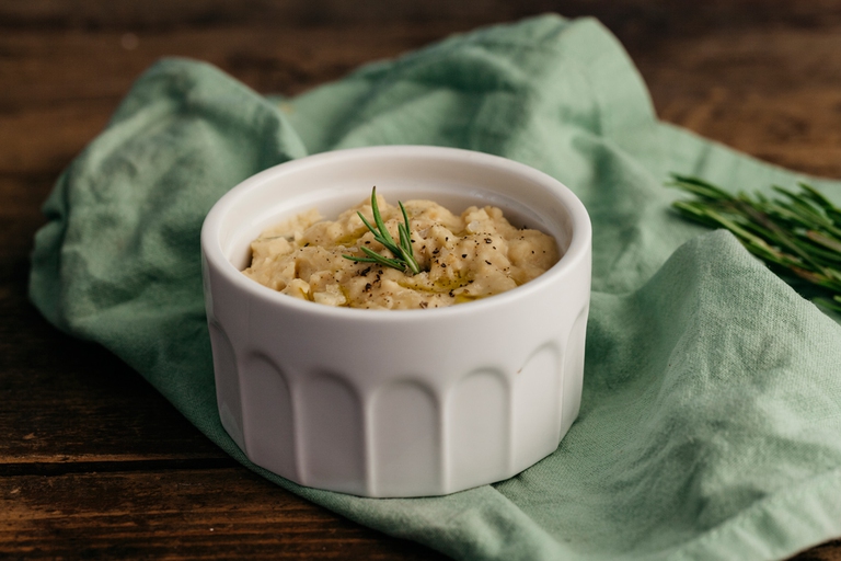 crema di ceci e rosmarino