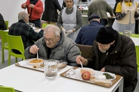 Basta sprechi e cibo ai bisognosi, ecco Ristorante solidale