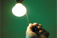 Una lampadina a basso consumo in tutte le case
