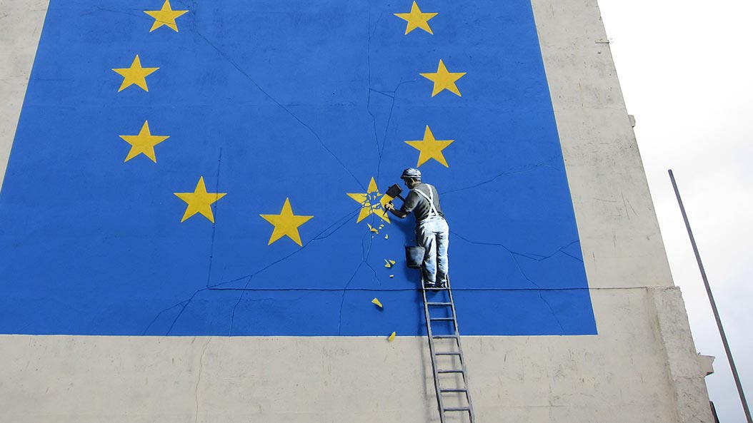 banksy-new-anti-brexit-mural-appears-in-the-city-of-dover-lifegate