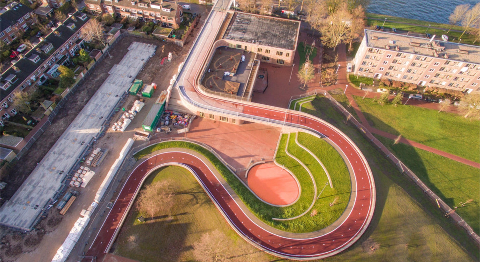 Utrecht's bicycle bridge