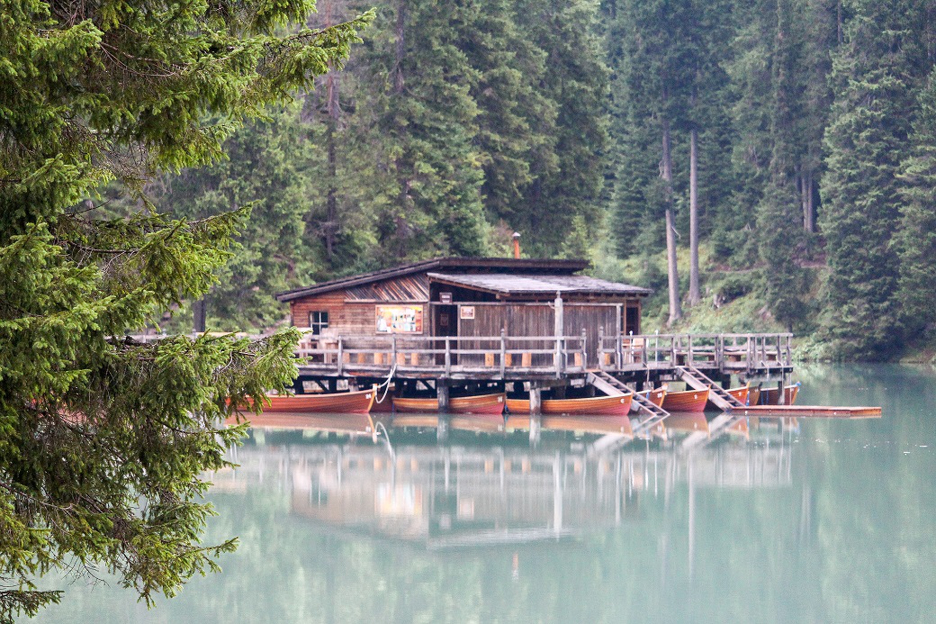 La palafitta nota per essere setting della serie tv in onda su Rai Uno