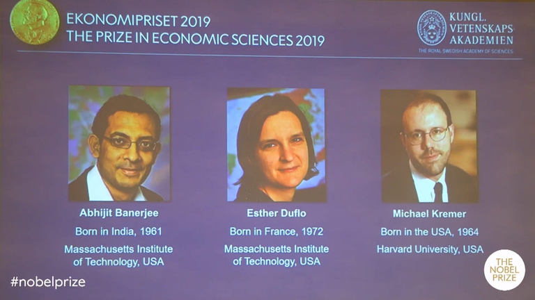 Abhijit Banerjee, Esther Duflo Michael Kremer premi nobel 2019 economia