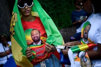 Chi è Abiy Ahmed, primo ministro, premio Nobel e volto dell’Etiopia che spera nella pace
