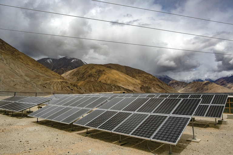 india climate finance, Solar panels
