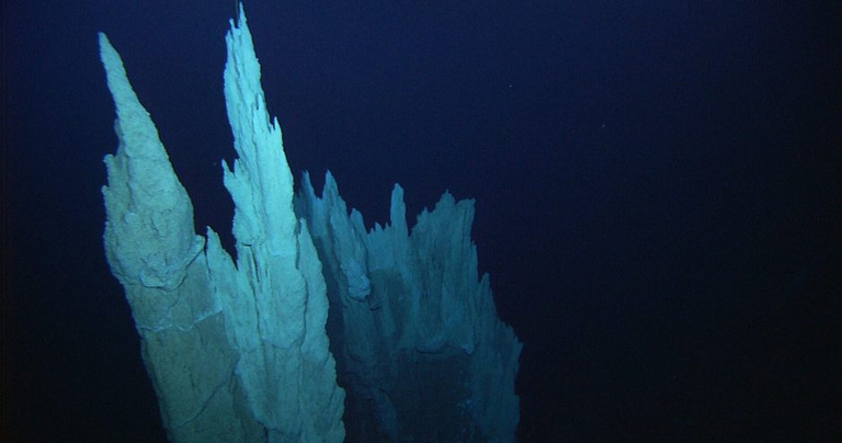 acque internazionali