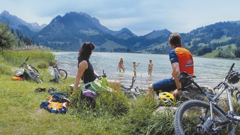 Lo Schwarz See, il "lago nero" ©www.myswitzerland.com