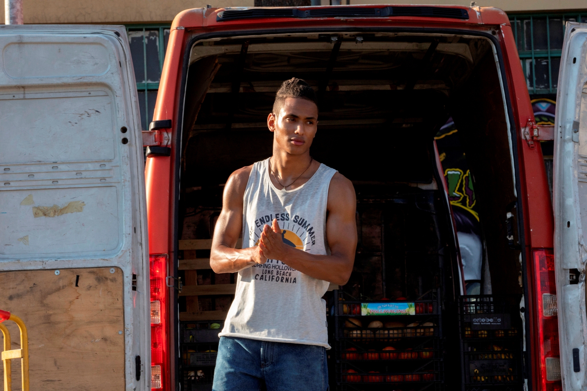 Madior Fall interpreta Inno