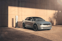 Ioniq 5, in video il nuovo crossover elettrico Hyundai, spiegato da designer e progettisti