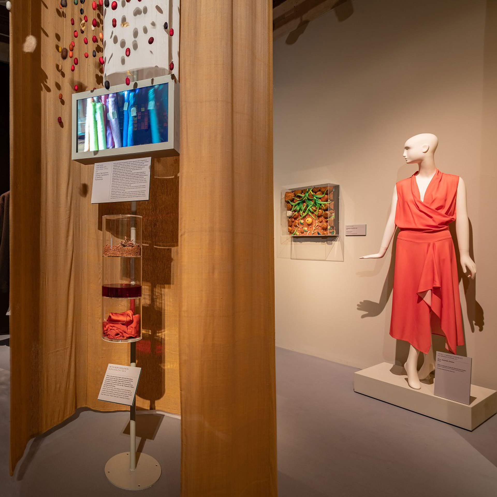 Le opere in mostra alla Sustainable Thinking