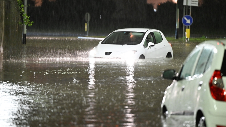 auto-firenze-alluvione