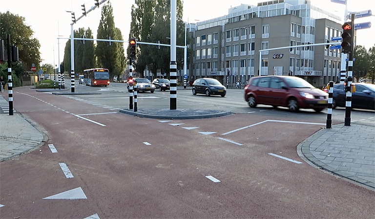 Il semaforo che fa risparmiare tempo agli incroci nei Paesi Bassi