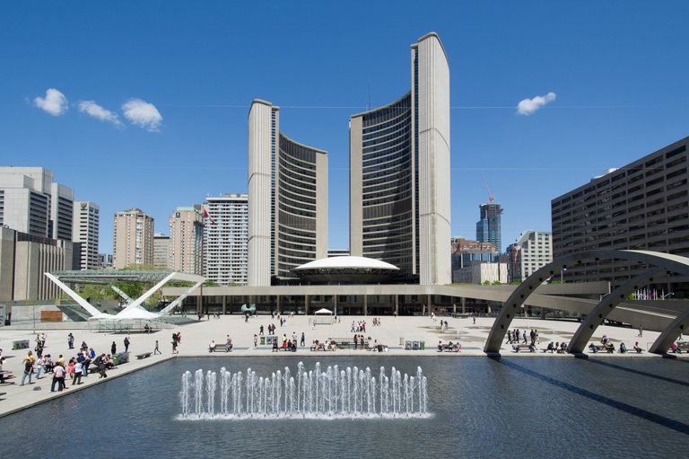 veduta panoramica della City Hall di Toronto