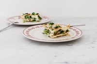 Lasagne di pane carasau con broccoli e formaggio di capra