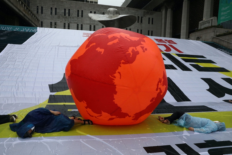 manifestazione per il clima a Seul, zero emissioni